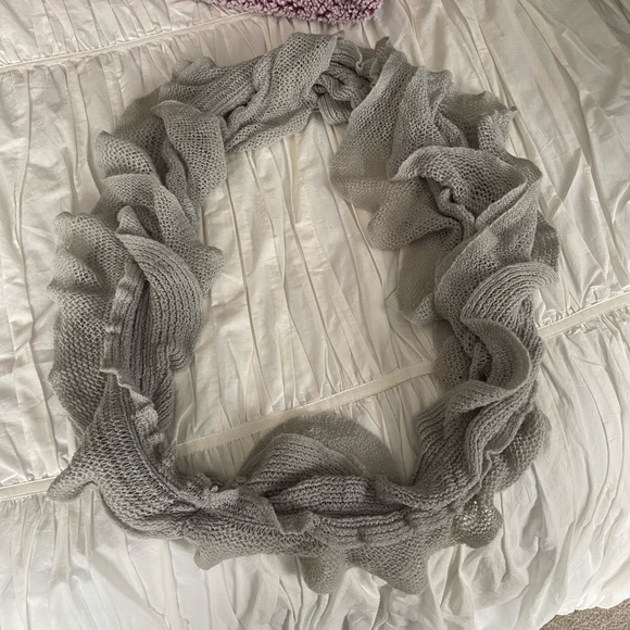 Light Gray Infinity Scarf - Picture 2 of 5